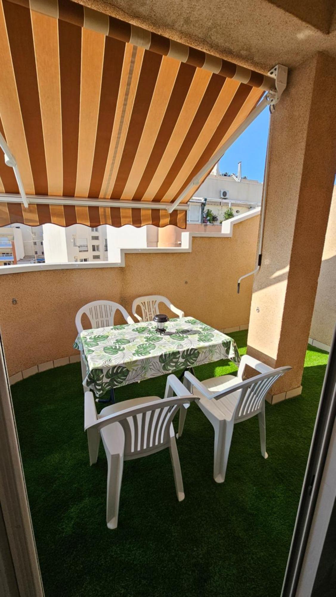 Rodas Apartment Torrevieja Eksteriør bilde