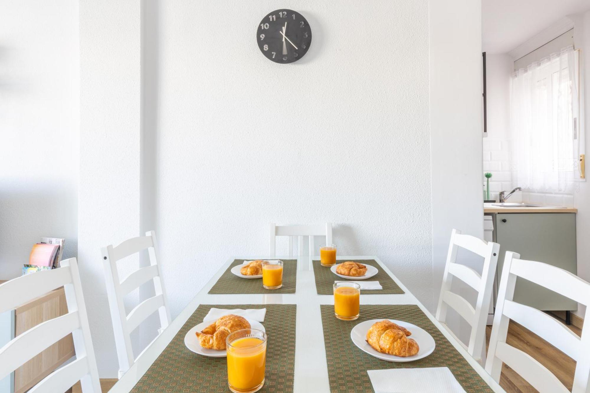 Rodas Apartment Torrevieja Eksteriør bilde